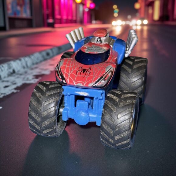 2001 Monster Jam Marvel SPIDER-MAN Blue & Red Classic Color Combo Monster Truck - Picture 1 of 9